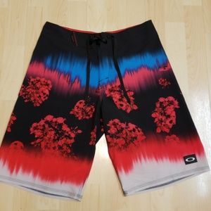 🤩LIKE NEW 🤩- Oakley Board Shorts